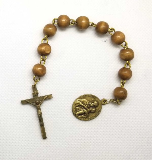 Denario de virgen con el nino