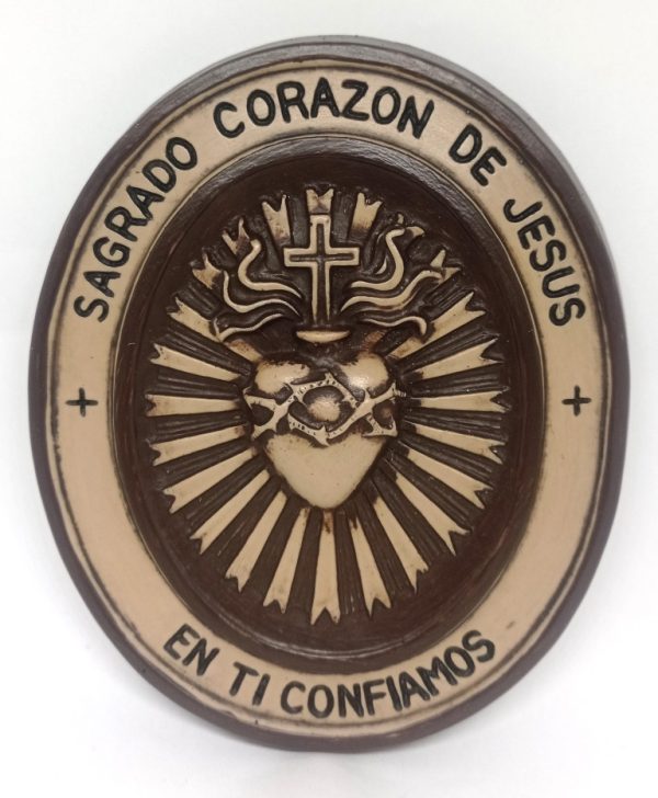 Detente grande del sagrado corazon con texto
