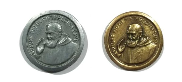 Autoadhesivo Padre Pio pequeño 2,5cms