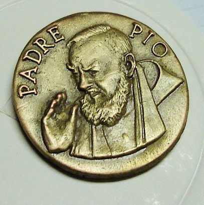 Autoadhesivo Padre Pío