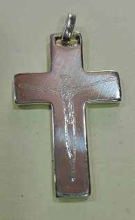 Cruz de plata con Cristo 3 cm. x 2 cm.