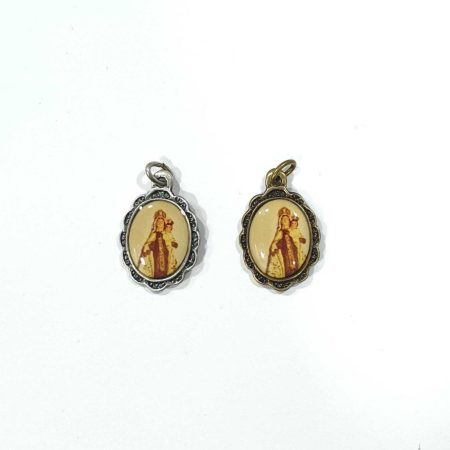 Medallita ovalada de la Virgen del Carmen