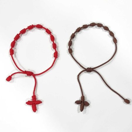 Pulsera denario ajustable tejida roja