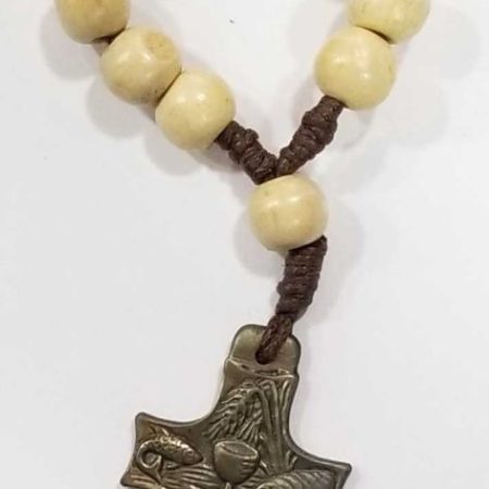 Denario cerrado de cruz para comunion