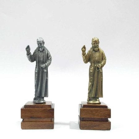 Estatuilla metalica Padre Pio 8 cms.